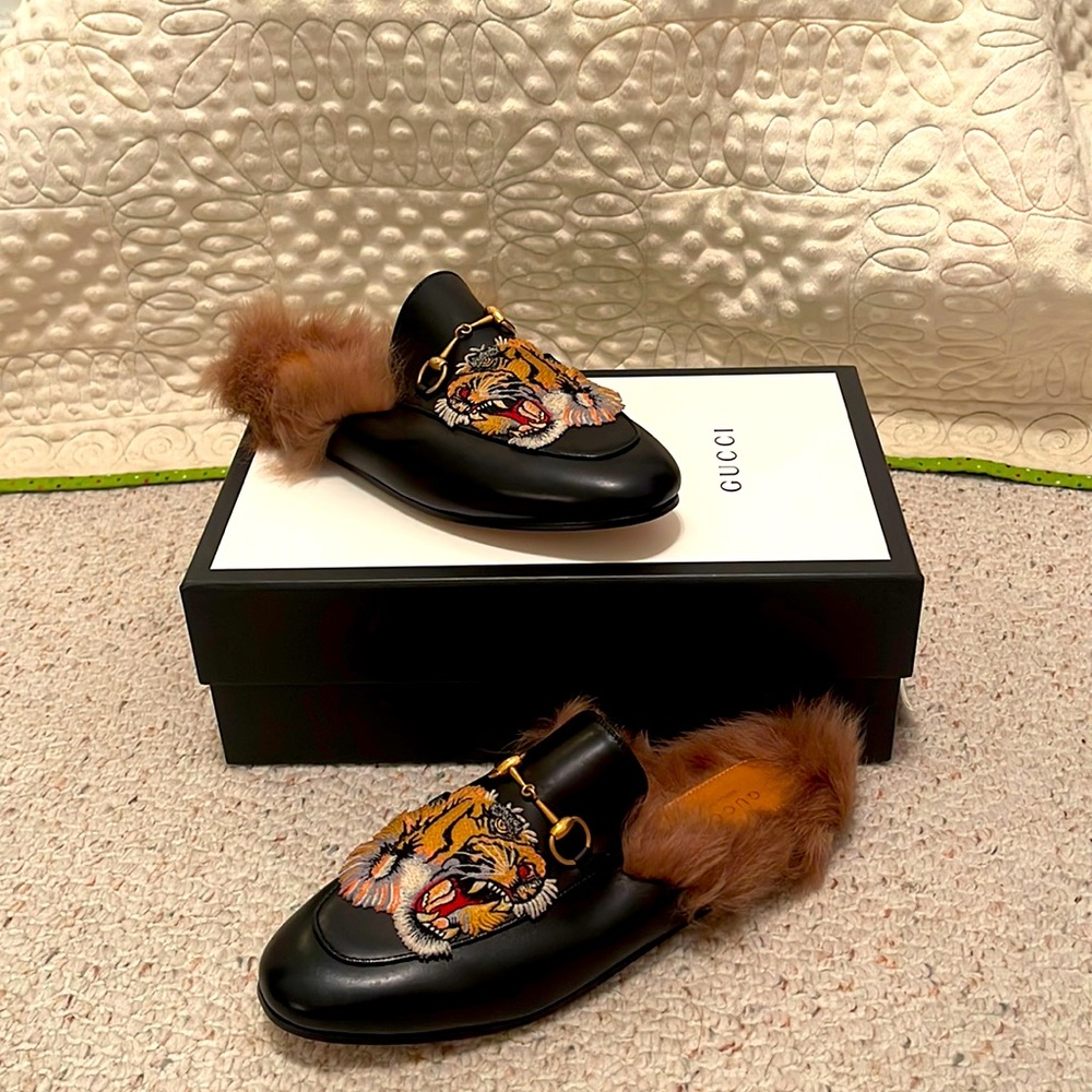 Gucci Beria Glamour Glasgow Slide Size 39. New w/box, tag.